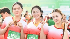 Giải Tiền Phong Half Marathon năm 2025 vinh danh các VĐV xuất sắc